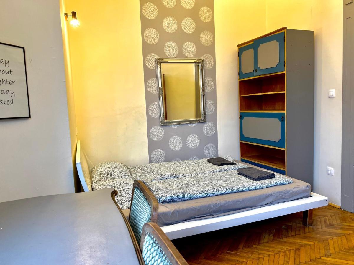 F14 Guest House By Small Home Budapest Kültér fotó