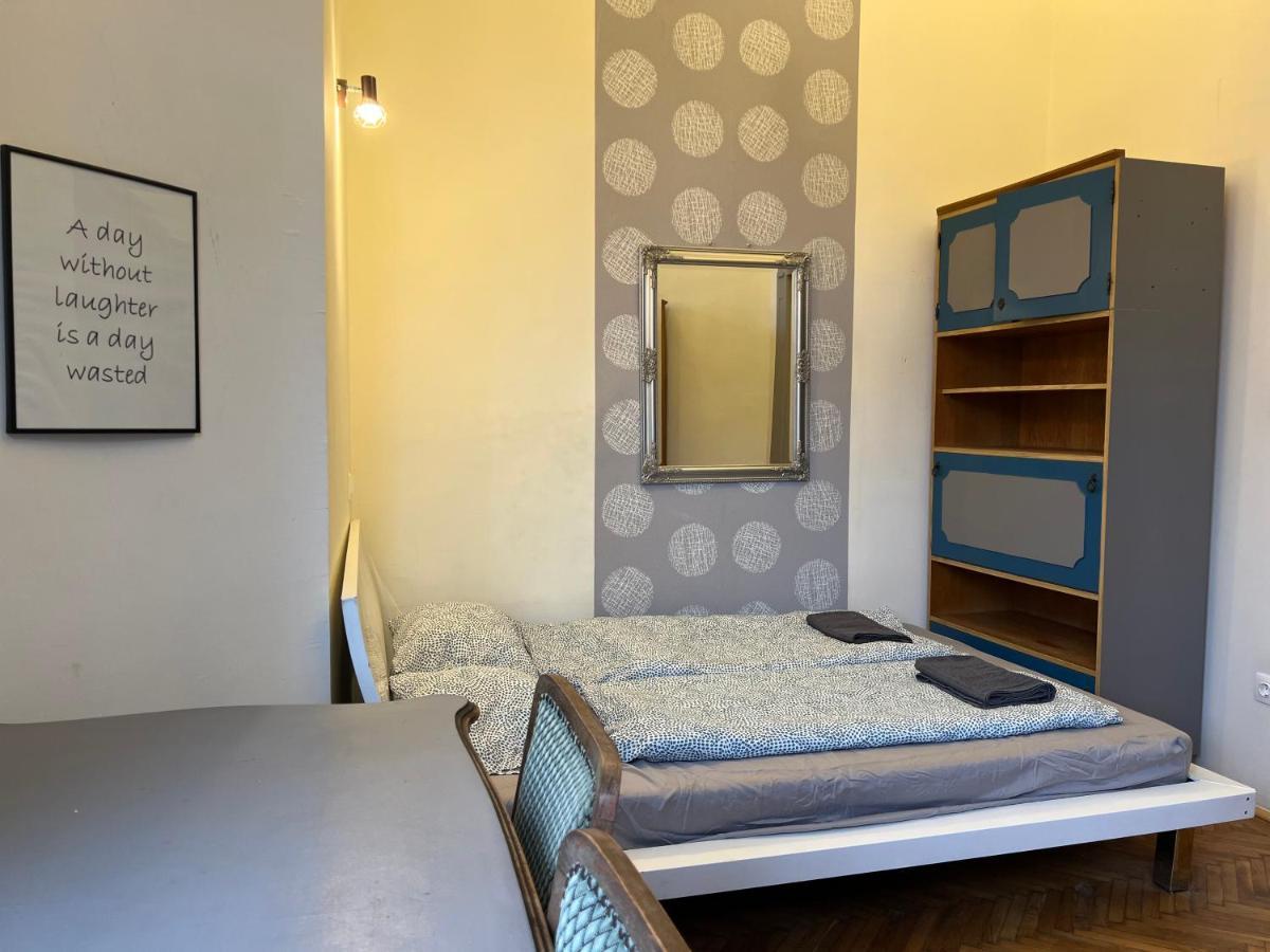F14 Guest House By Small Home Budapest Kültér fotó